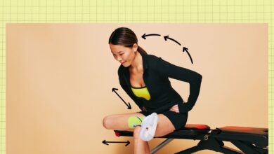 this-office-friendly-stretch-will-loosen-up-your-tight-butt